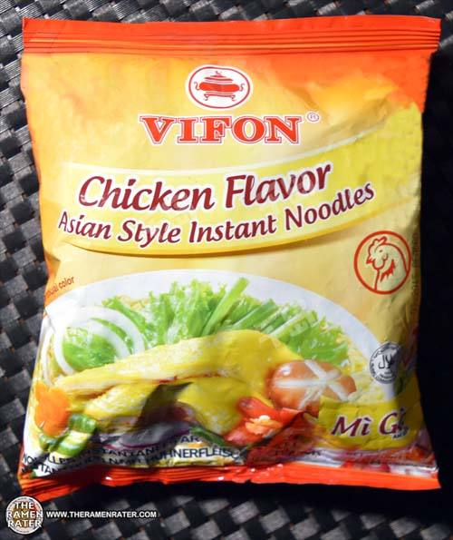 Chicken Flavour Asian Style Instant Noodles