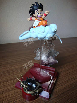 布尔玛 孙悟空 Dragon Ball Figure Collection