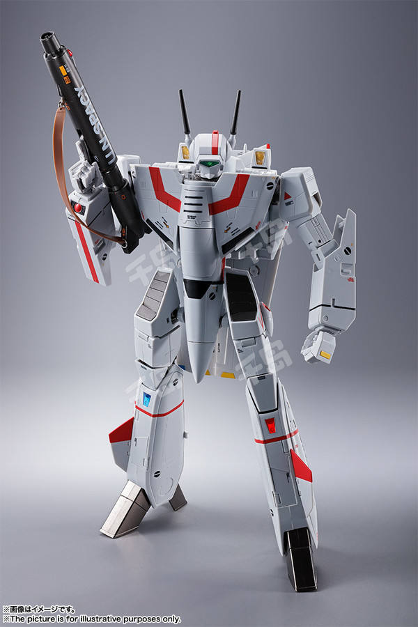 VF-1J 女武神（一条辉专用机）