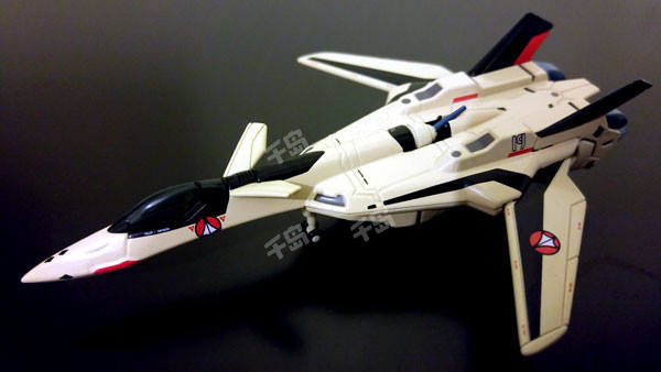 YF-19 勇戴逊 Die-cast Valkyrie Series