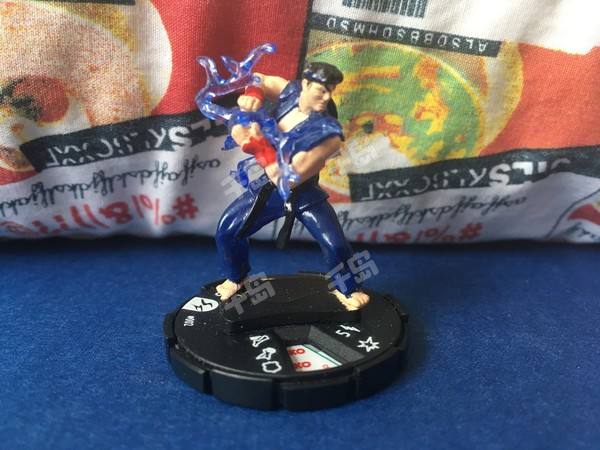 Heroclix 隆 Blue Variant