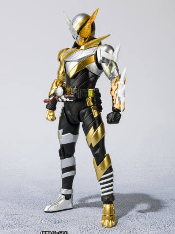 SHF 假面骑士Build RabbitDragon Form