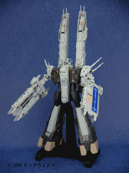 SDF-1 马克罗斯 YAMATO Macross