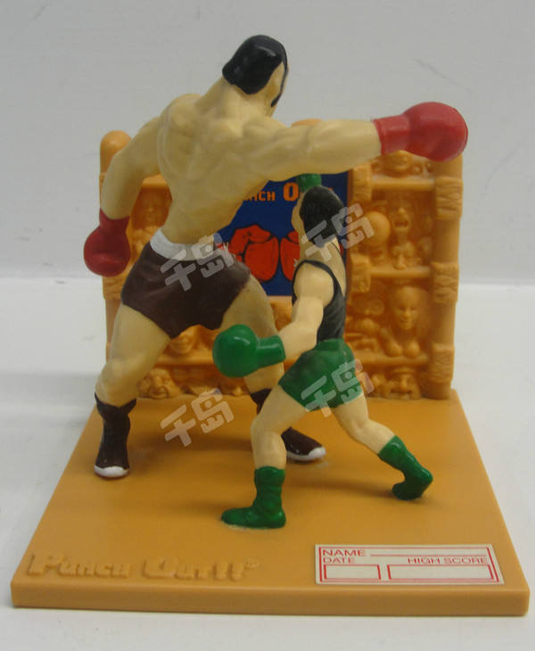 Little Mac Brawls With Super Macho Man