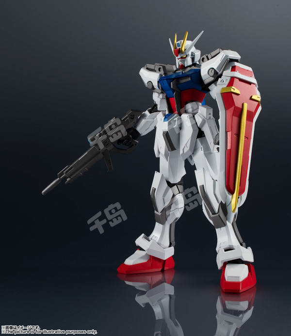 Gundam Universe GAT-X105 强袭高达