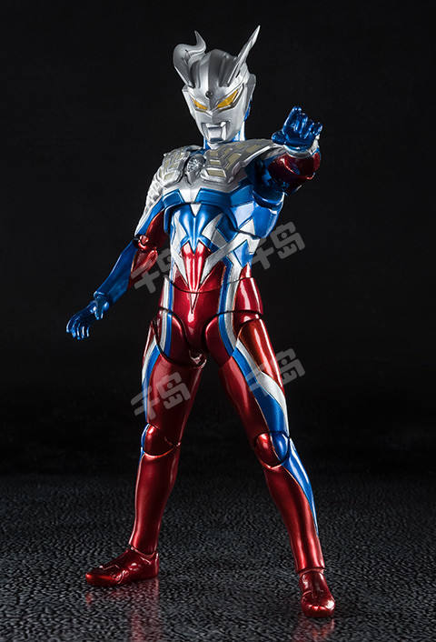 SHF 赛罗奥特曼 10th Anniversary Special Color Ver.