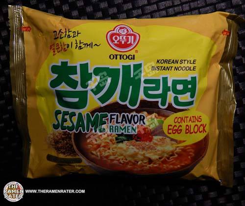 Sesame Flavor Ramen Korean Style Instant Noodle