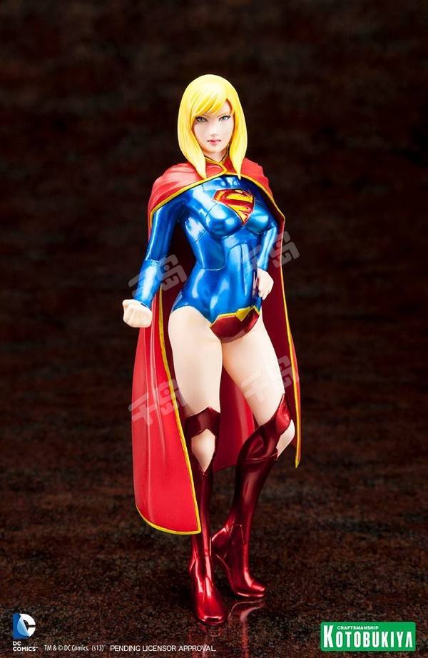 DC Comics New 52 ARTFX+ 超级少女 