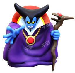 Dragon Quest Sofubi Monster 龙王 First form