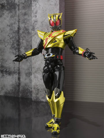 SHF 假面骑士 Gold Drive