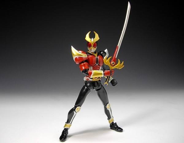 SHF 假面骑士 Agito Flame Form