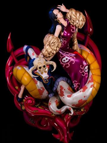 One Piece Log Collection Statue 波雅·汉库克 萨罗梅 