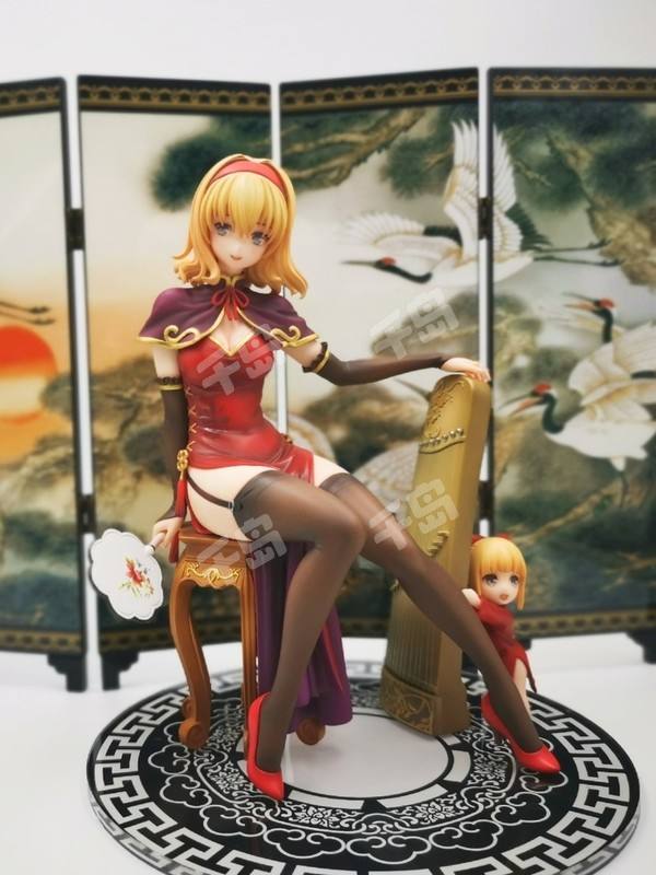 Doujin Figure 爱丽丝·玛格特罗依德 红色 ver.