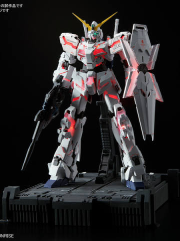 MGEX RX-0 独角兽高达 Ver.Ka 限定封绘版