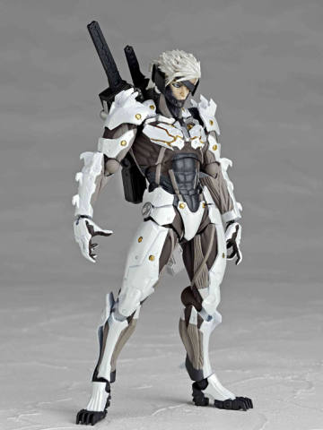 Revoltech 雷电 White Armor ver.