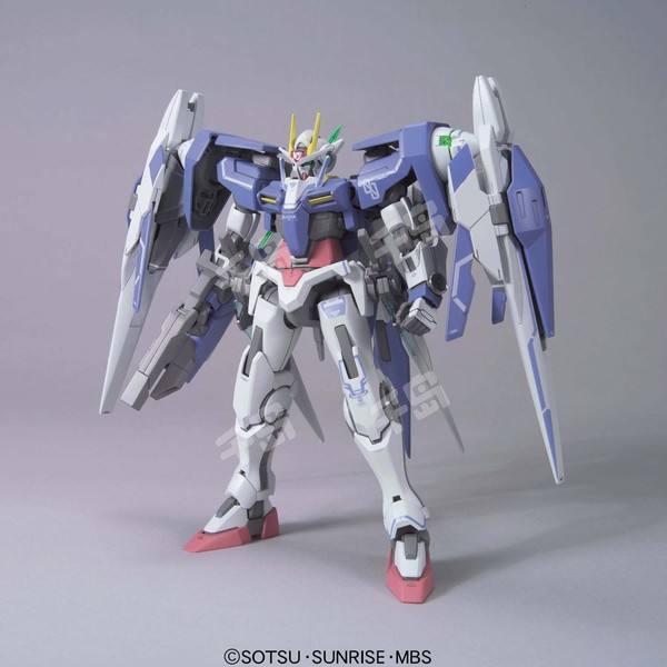 1/100 高达00模型 GN-0000+GNR-010 00强化模组 GN-0000 00高达 GNR-010 0强化战机 设计师配色 Ver.