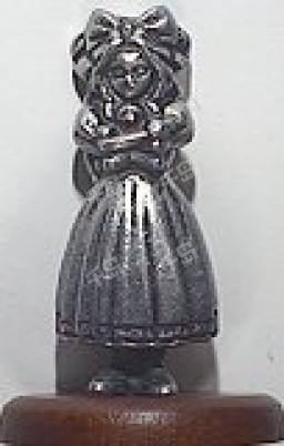 伊莉丝・夏特布里安 Metal Figure