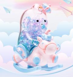 蓝粉光漆小木马-资料图