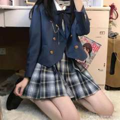 星宇中 西服-资料图