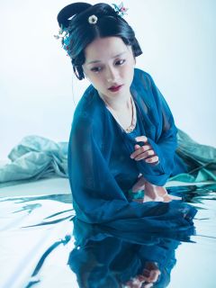 子母扣-资料图