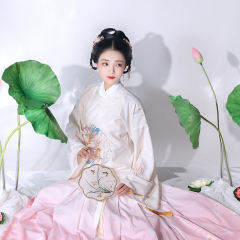 渔歌子-资料图