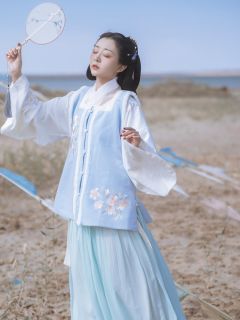 夜合花-资料图