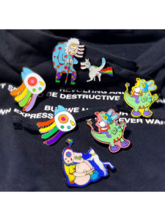 彩虹生活 徽章浅色-资料图