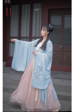 星月·流光-资料图