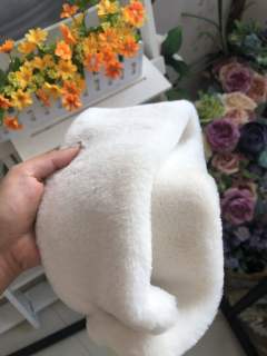 毛茸茸·毛领-资料图