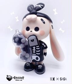 兔比比抱枕-小骷髅-资料图