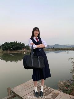 波点·领带-资料图