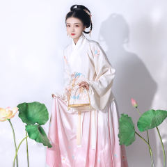 渔歌子-资料图