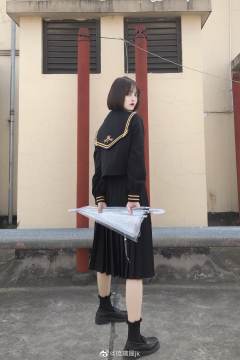 皇家巧克力·水手服套装-资料图