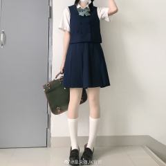 岚津中·套装-资料图