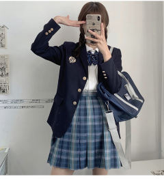 青川女子-资料图