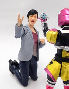 SHF 檀 黎斗 Aratana Ai to Raku-资料图