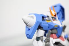 HG00 GN-0000+GNR-010 00强化模组 GN-0000 00高达 GNR-010 0强化战机 设计师配色 Ver.-资料图