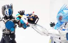 SHF 假面骑士 Cross-Z Charge-资料图