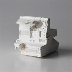 POLAROID CAMERA (FUTURE RELIC 06) , 2016-资料图