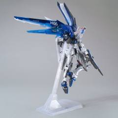 MG ZGMF-X10A 自由高达 Ver. 2.0 珠光透明色-资料图