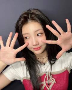 illit_official:SUPER REAL ME r