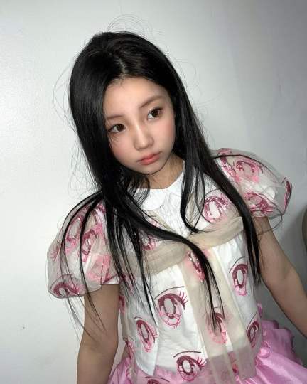 illit_official:SUPER REAL ME recap #WONHEE #원희 #ILLIT #아일릿 #SUPER_REAL_ME