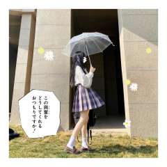 闪光衬衫-资料图