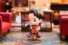 菲比学骑车-资料图