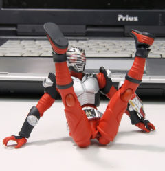 figma#SP-015 假面骑士龙骑 -资料图