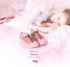 Aurora Classical 欧诺拉 古典 帆布鞋-资料图