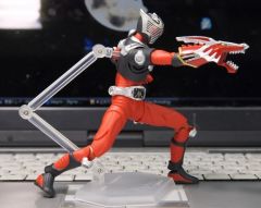 figma#SP-015 假面骑士龙骑 -资料图