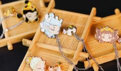 铜铃徽章-资料图