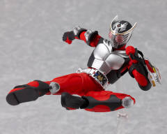 figma#SP-015 假面骑士龙骑 -资料图
