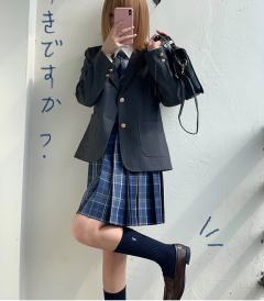 两粒扣西服-资料图